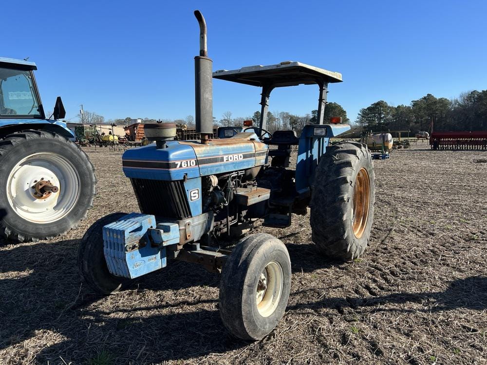 Main image Ford 7610