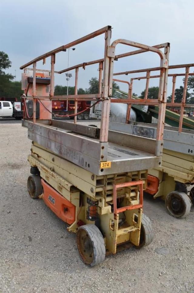 Image of JLG 2030ES equipment image 1