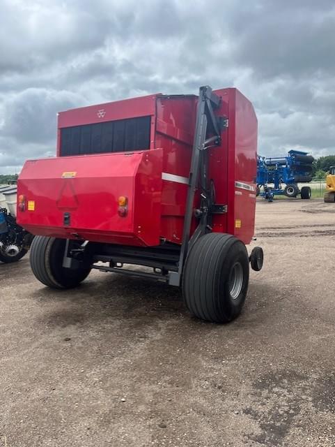 Image of Massey Ferguson Hesston 2956A equipment image 4