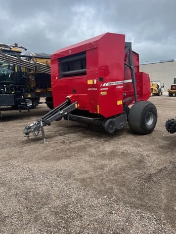 Main image Massey Ferguson Hesston 2956A