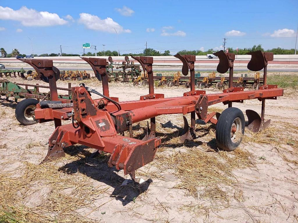 Image of Case IH 165 Primary image