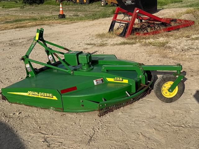 Image of John Deere MX6 equipment image 1