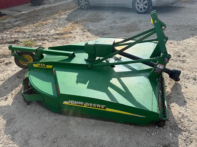 Image of John Deere MX6 equipment image 4