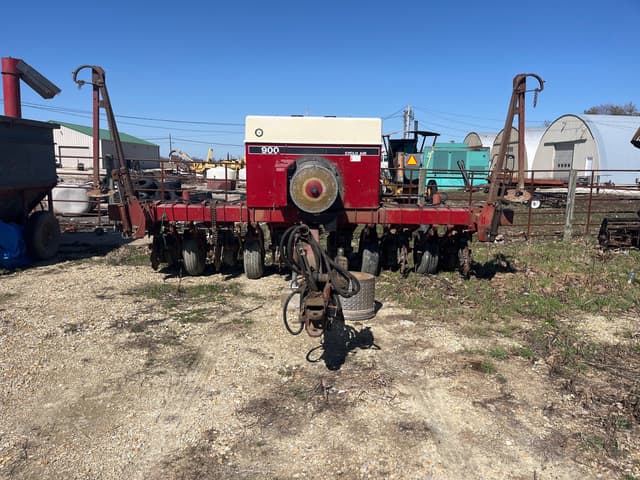 Image of International Harvester 900 Cyclo Air equipment image 1