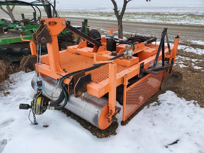 Amac Carrot Crowner Equipment Image0