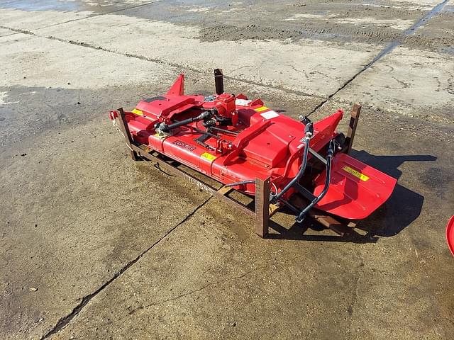 Image of Massey Ferguson 2326 equipment image 1