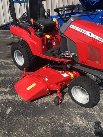 Main image Massey Ferguson 2326