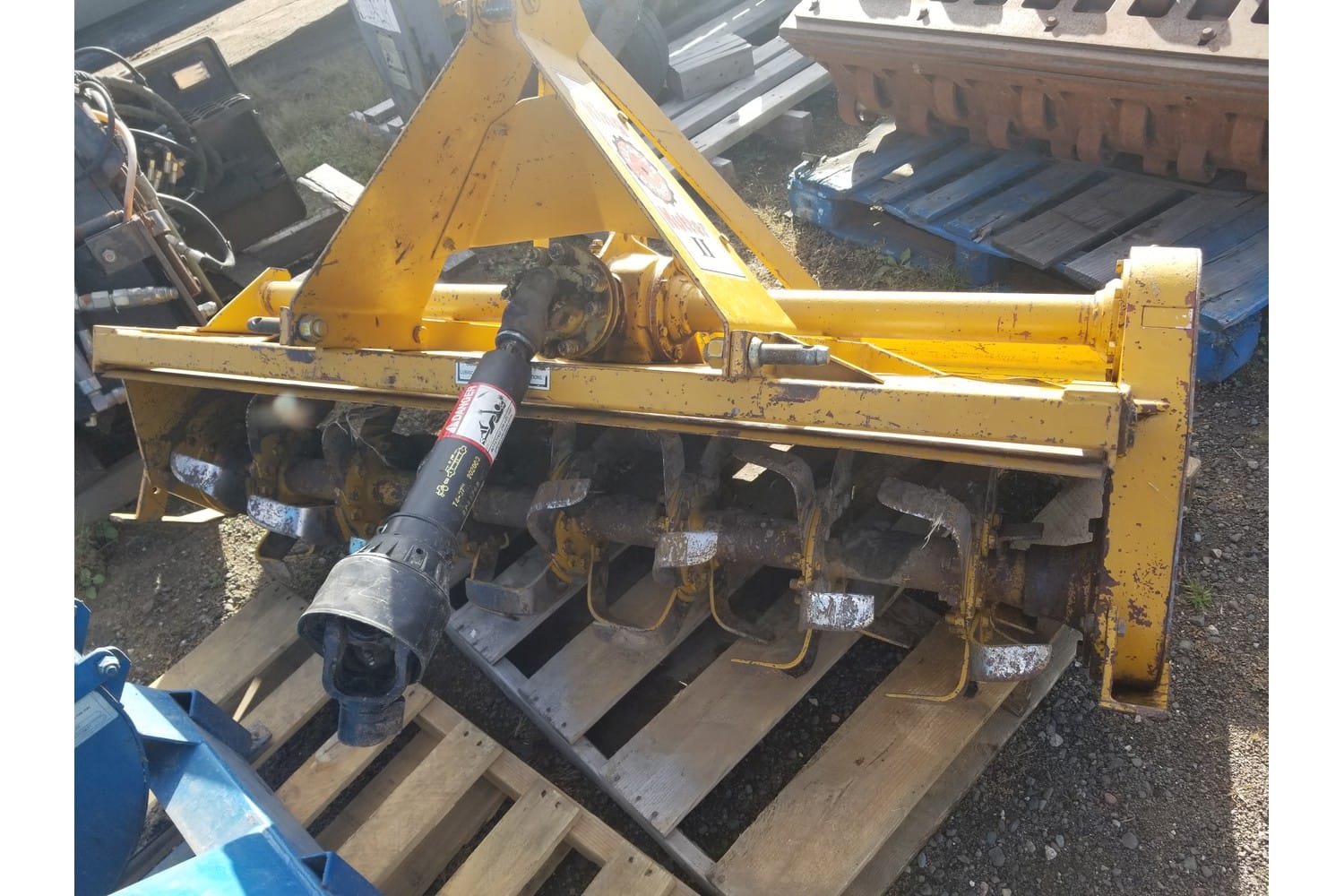 King Kutter Undetermined Equipment Image0