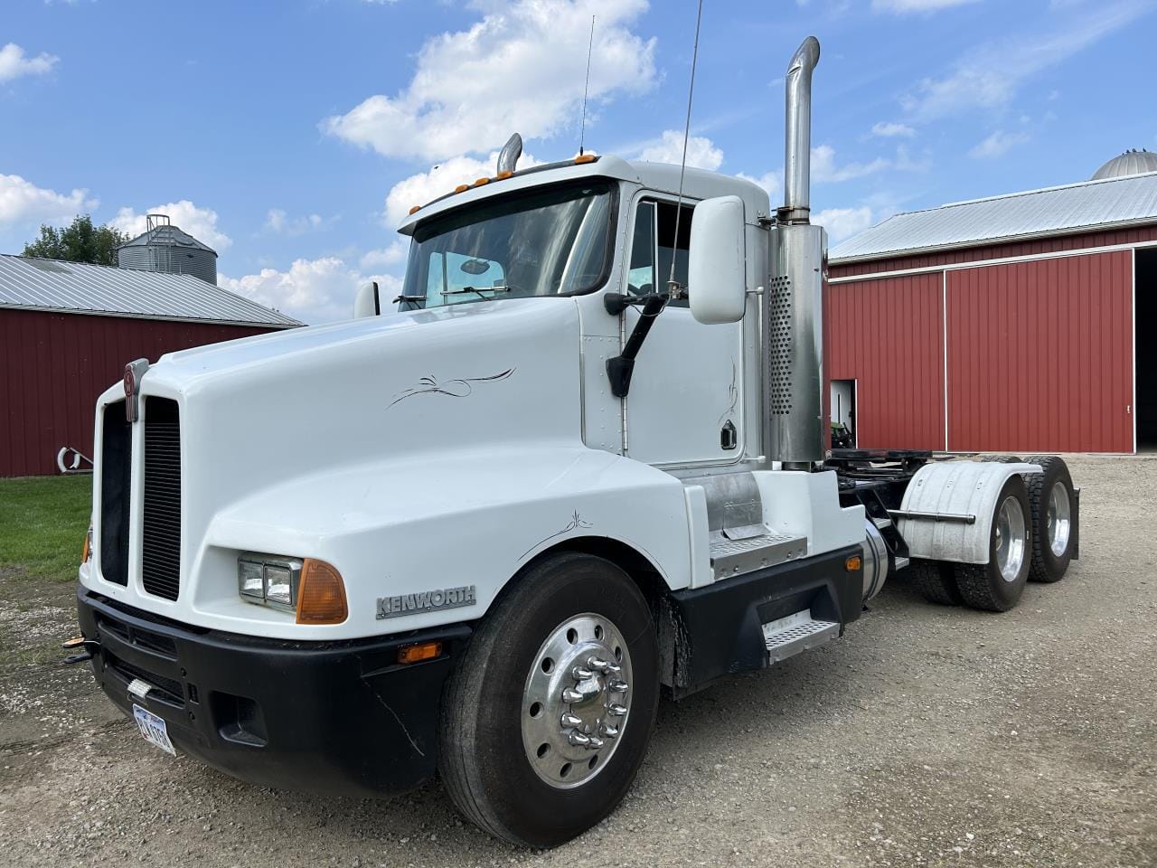 Main image Kenworth T600