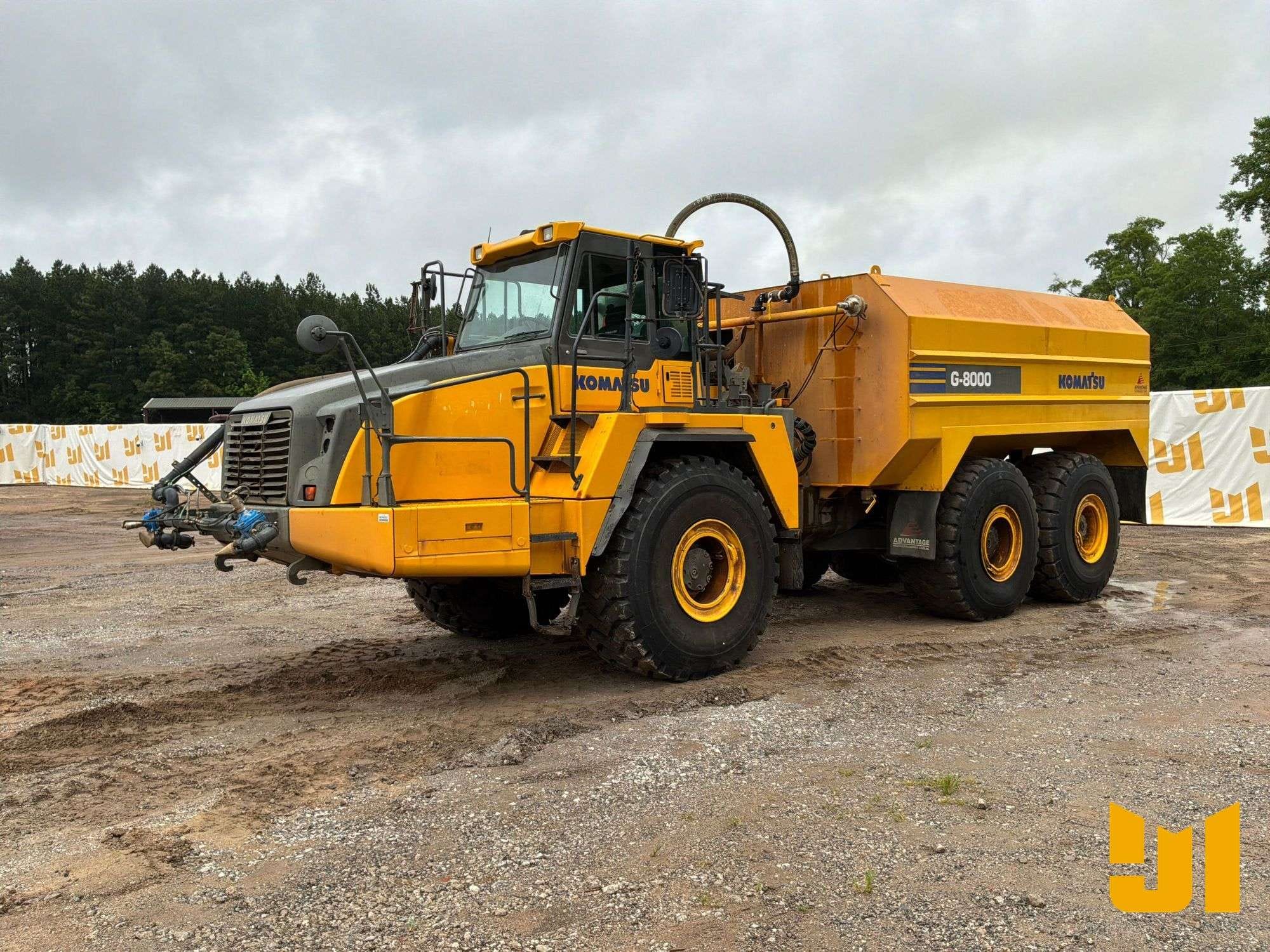 2017 Komatsu HM400-5 Equipment Image0