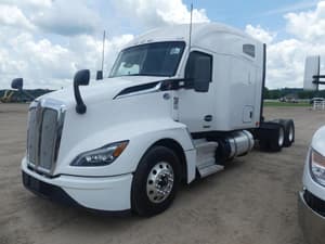 2022 Kenworth T680 Image