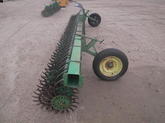 Image of John Deere 400 equipment image 3