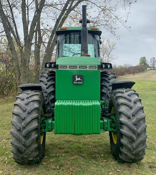 Image of John Deere 4955 equipment image 3