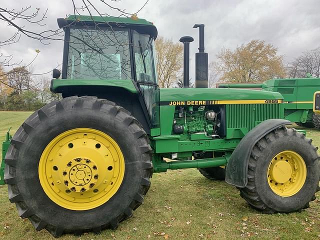 Image of John Deere 4955 equipment image 4