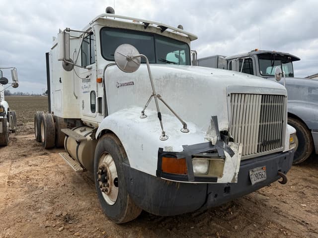 Image of International 9400 equipment image 1