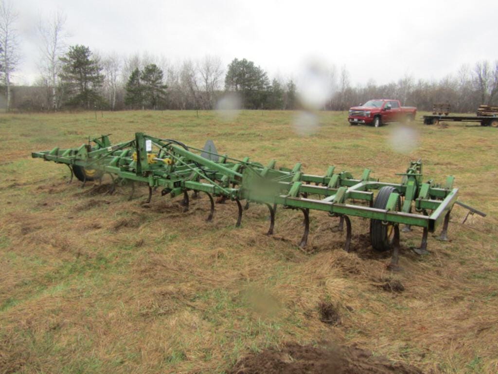 Main image John Deere 1010