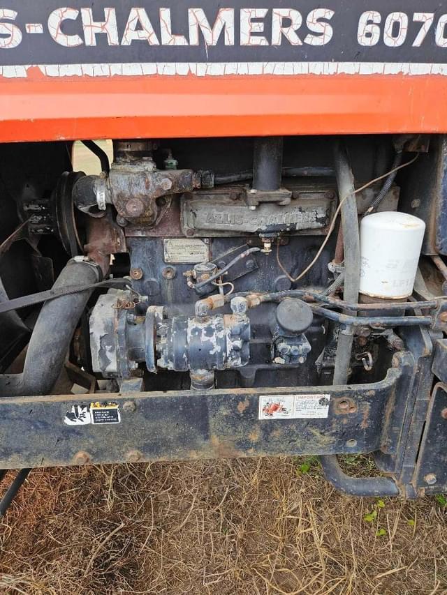 Image of Allis Chalmers 6070 equipment image 4