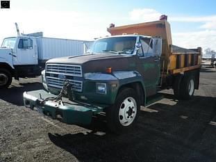 1985 Ford F-600 Equipment Image0