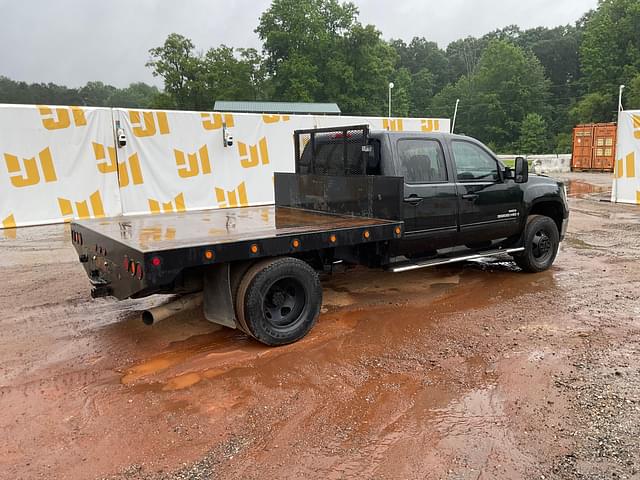 Image of GMC Sierra equipment image 4