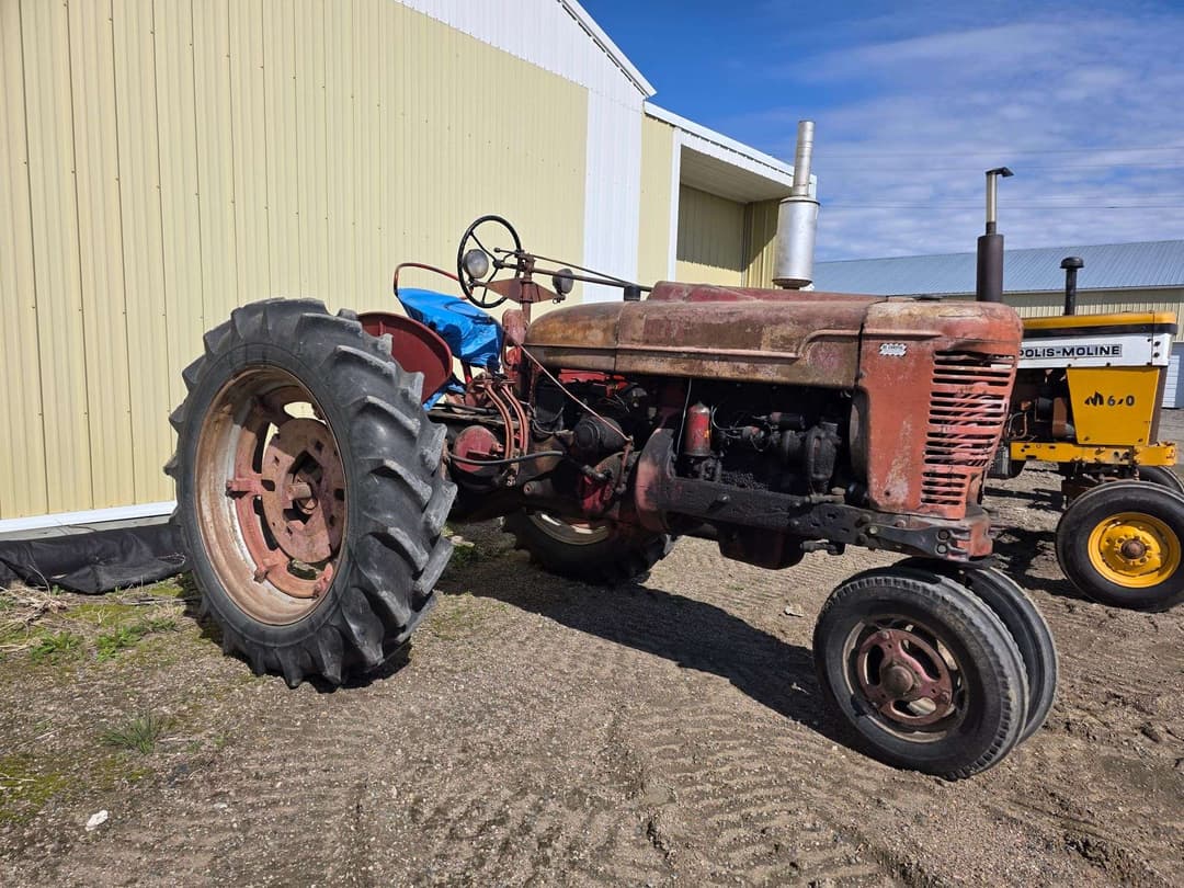 Image of Farmall M Primary image