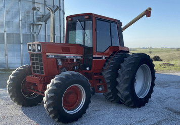Main image International Harvester 1586