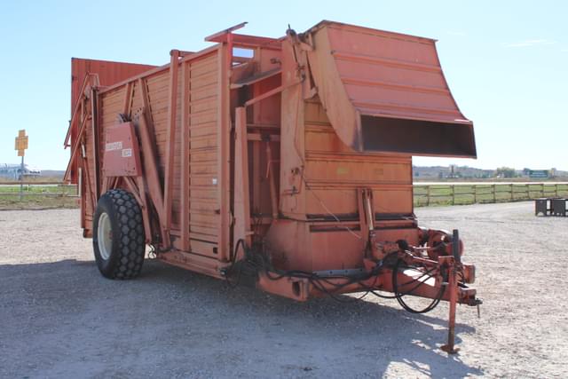 Image of Hesston Stakhand 60A equipment image 2