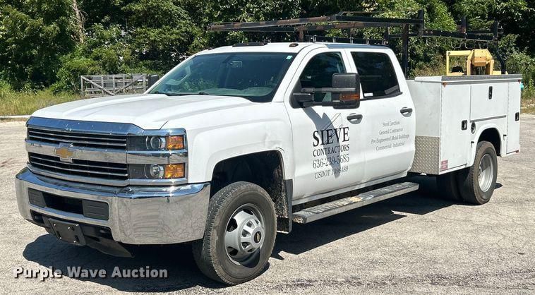 2016 Chevrolet 3500HD Equipment Image0