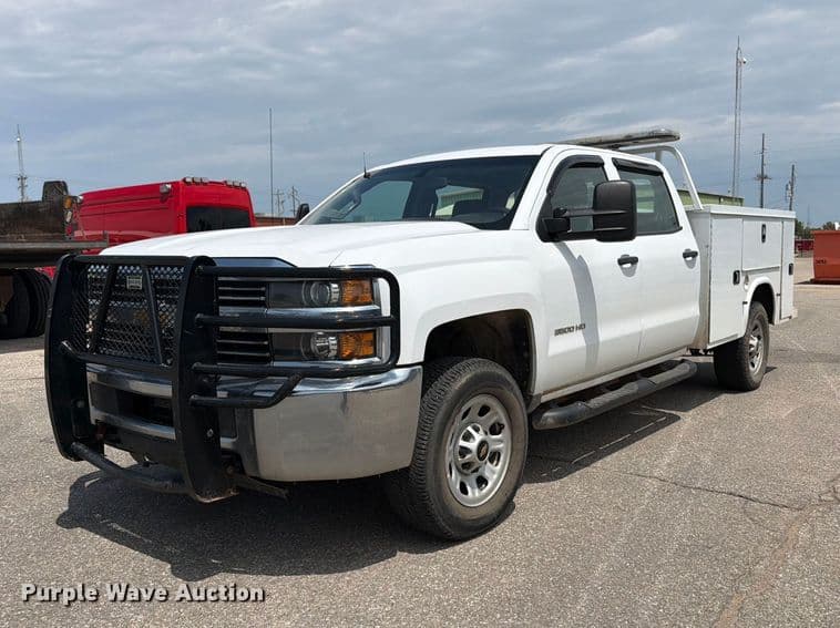 Image of Chevrolet 3500HD Primary image