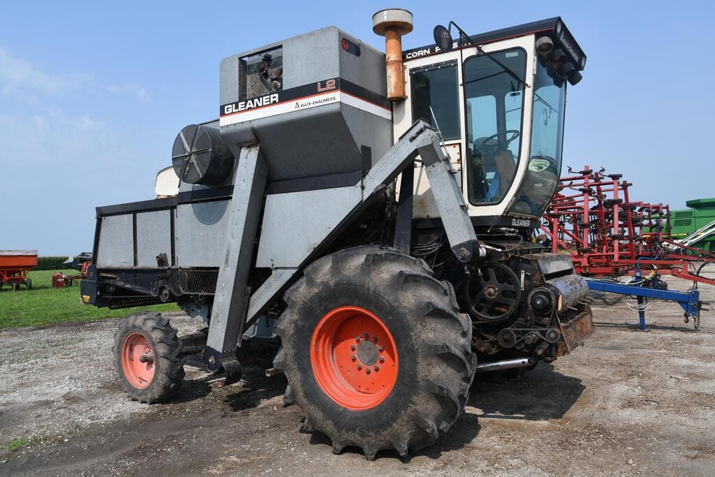 Main image Gleaner L2