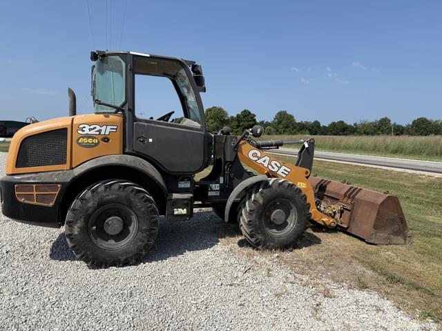 Image of Case 921F equipment image 1