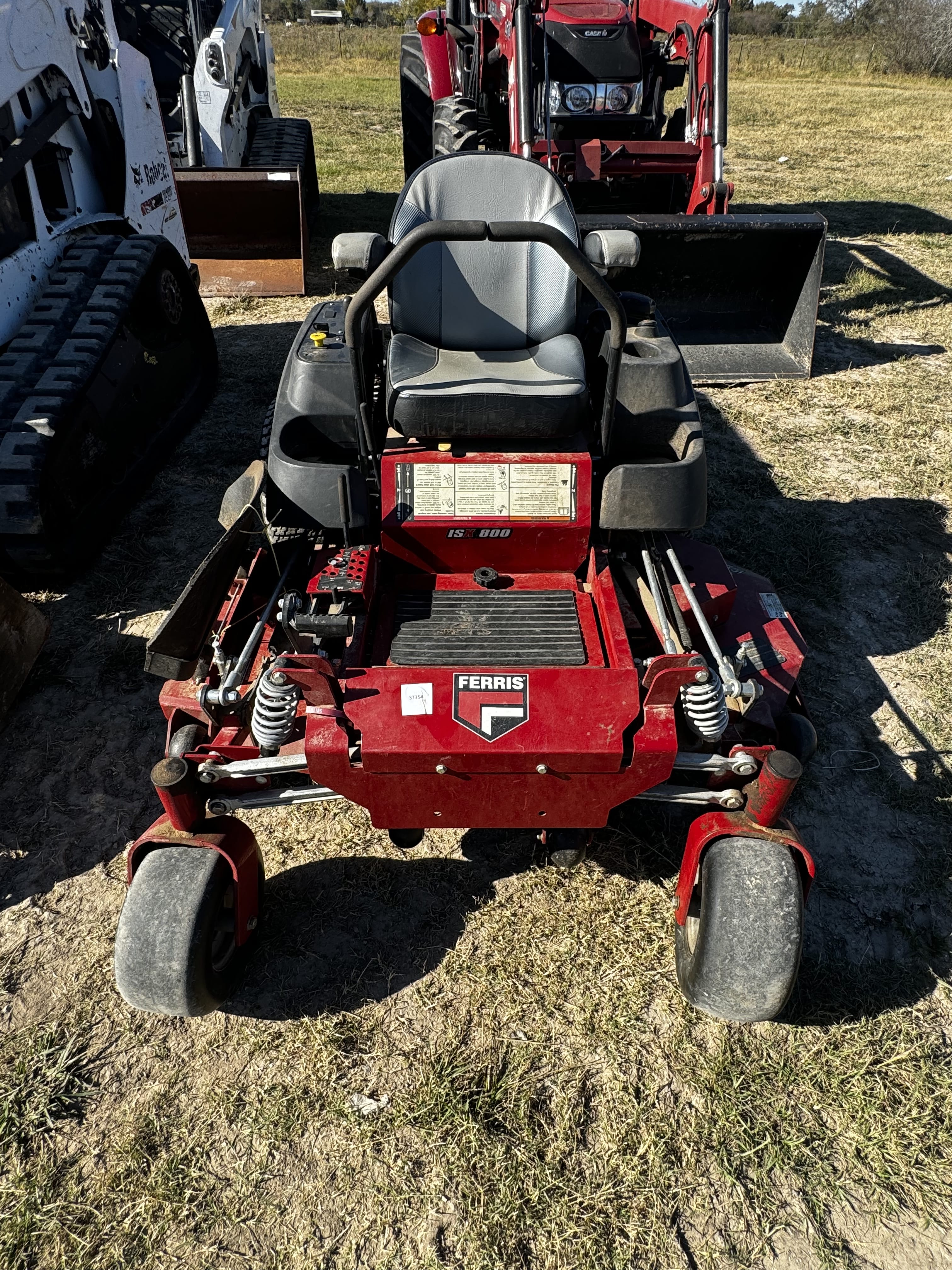 Ferris ISX800 Equipment Image0