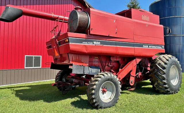 Image of Case IH 1680 equipment image 1