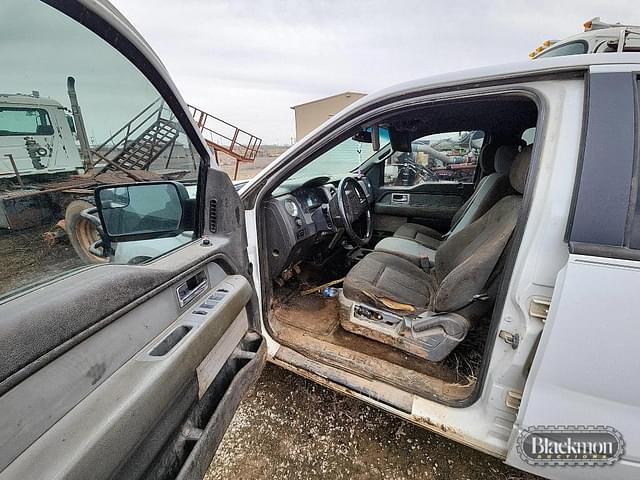 Image of Ford F-150 equipment image 1