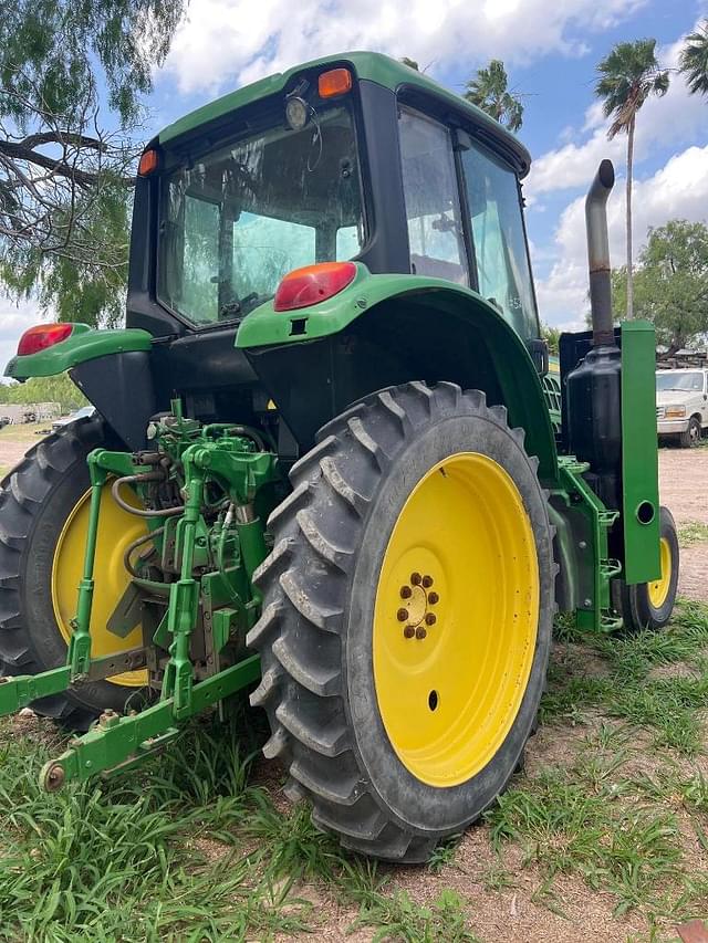 Image of John Deere 6130M equipment image 4
