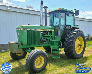 Main image John Deere 4440