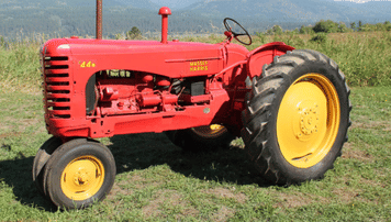 Main image Massey-Harris 44