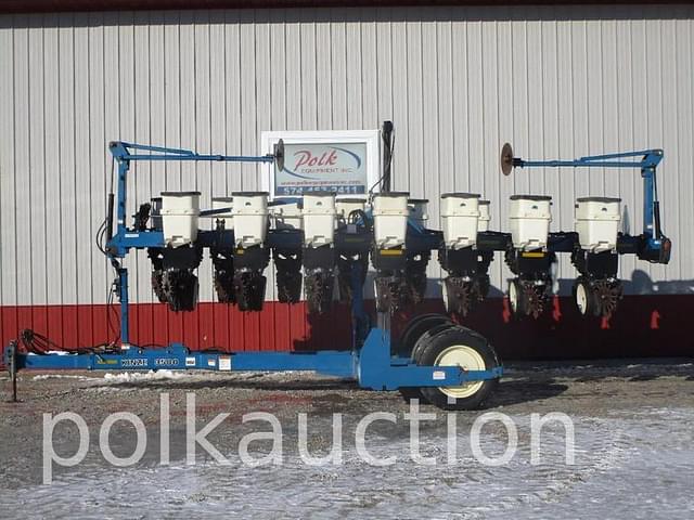 Image of Kinze 3500 equipment image 4