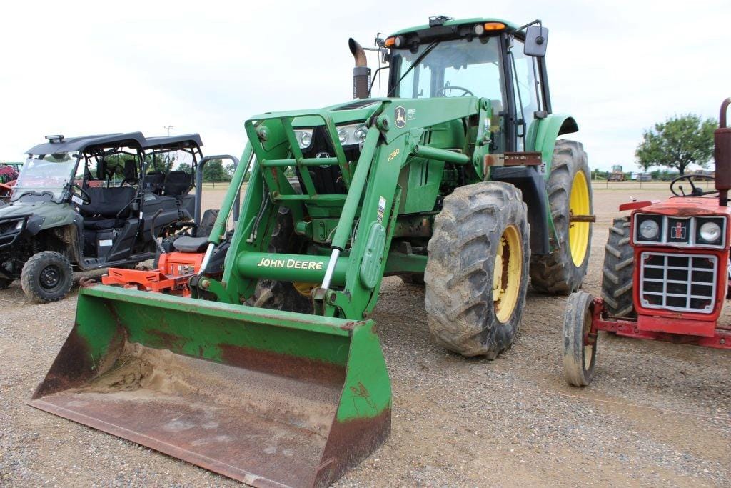 John Deere 6150M Equipment Image0