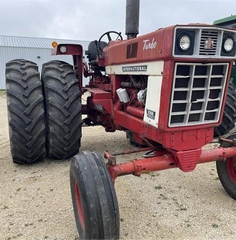 Main image International Harvester 1066