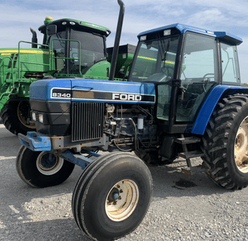 Main image Ford 8340