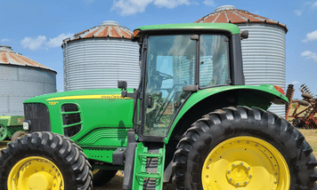 Main image John Deere 7330