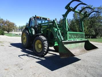 Main image John Deere 7330