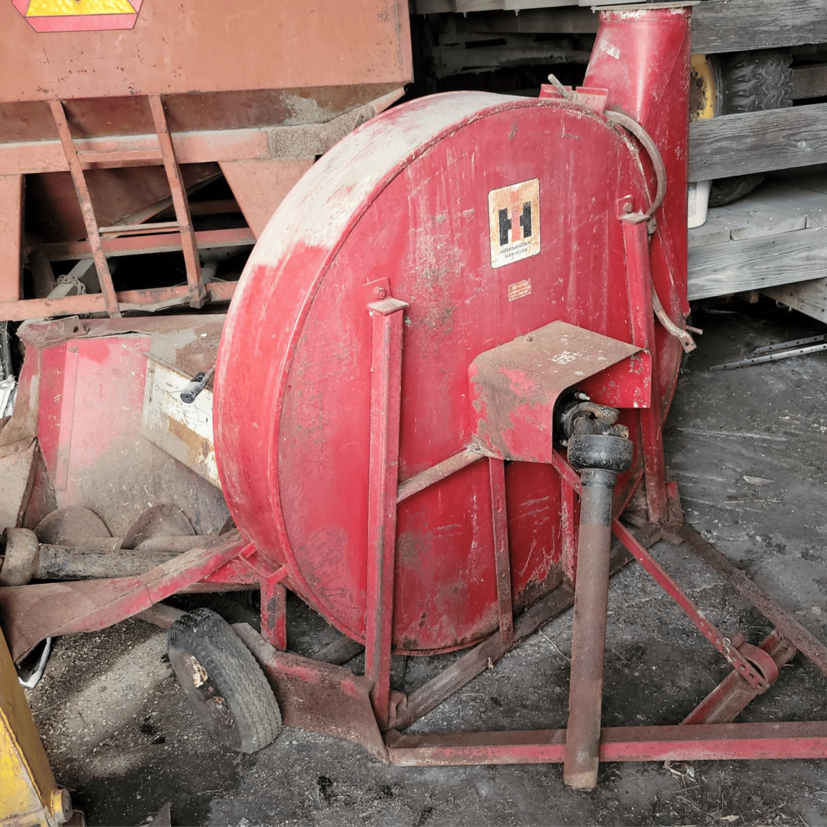 Main image International Harvester 56