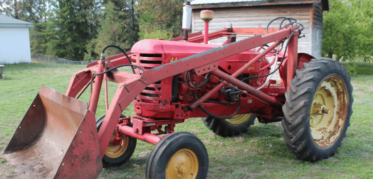 Main image Massey-Harris 44 Standard
