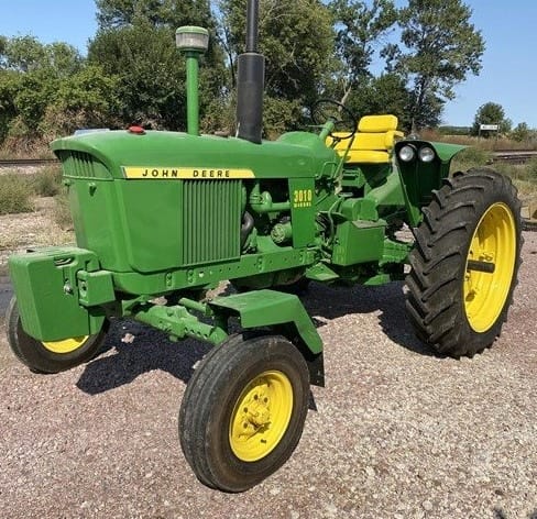 Main image John Deere 3010