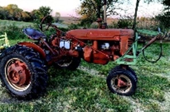 Main image Farmall B