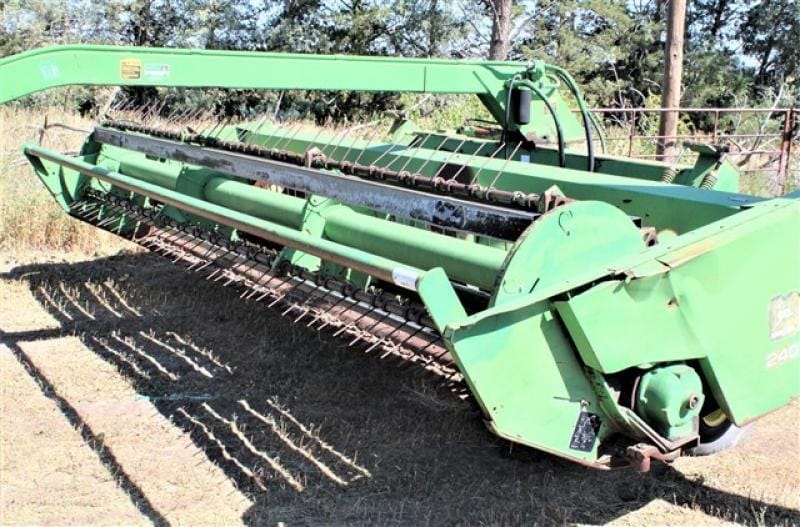 Main image John Deere 240