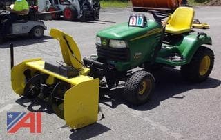 Main image John Deere X585