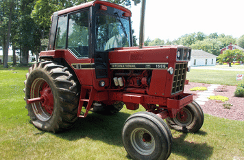 Main image International Harvester 1586