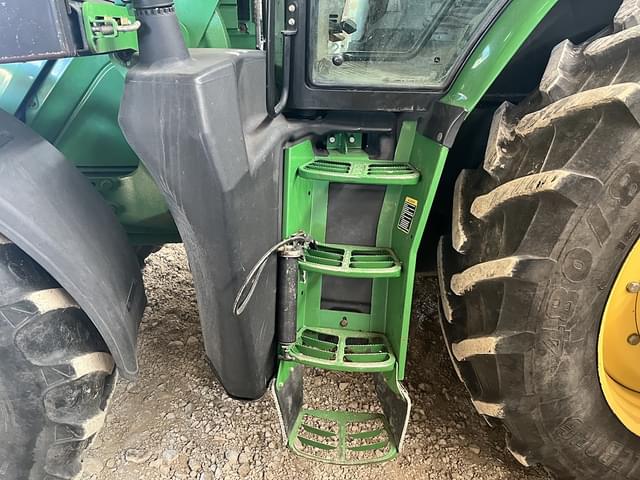 Image of John Deere 6170R equipment image 4